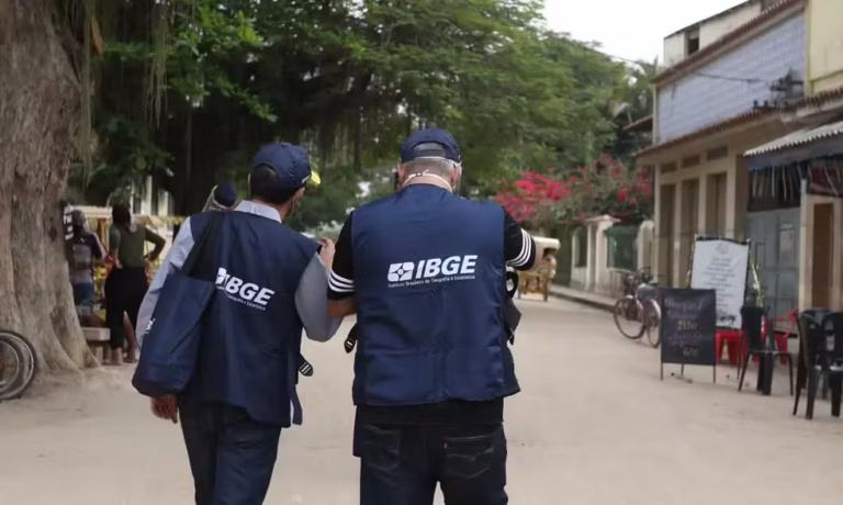Concurso do IBGE: veja cargos, salários e como se inscrever para mais de 8 mil vagas
