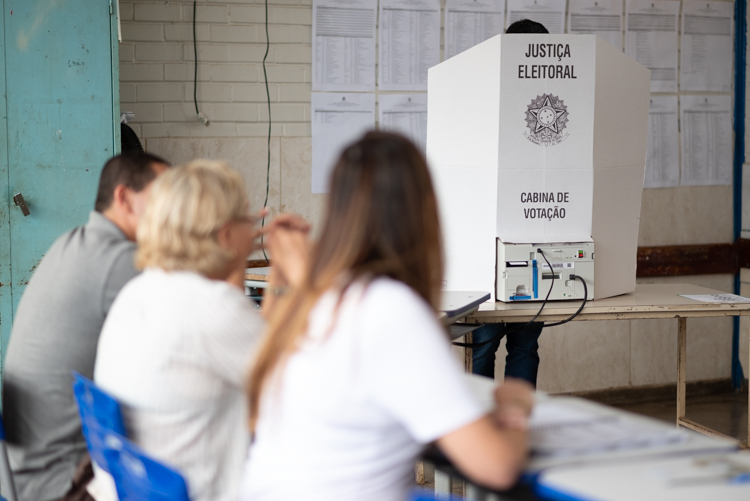 Câmara Legislativa tem 29% de renovação e amplia bancada feminina